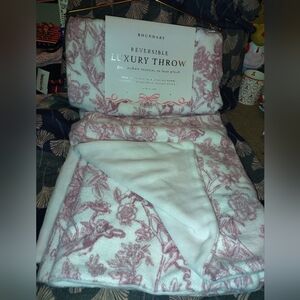 Floral Reversible Throw - Pink and White
